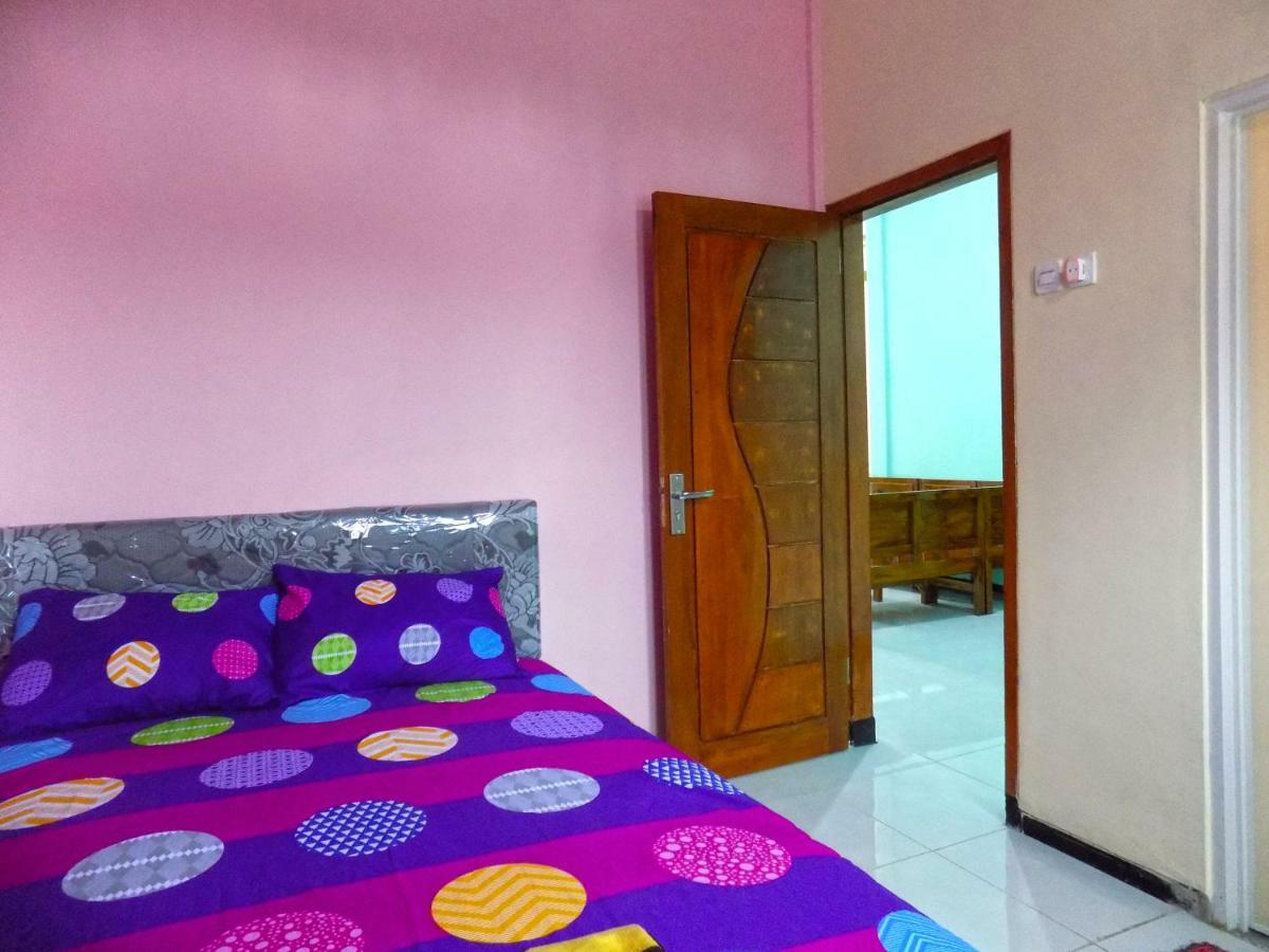 Osingvacation Bed and Breakfast Tamansuruh Exteriör bild
